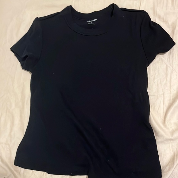 Old Navy Tshirt - Picture 1 of 3